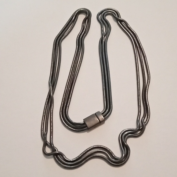 #801.   3 Piece Black, Silver And Gunmetal Necklace Bundle. - Picture 6 of 8